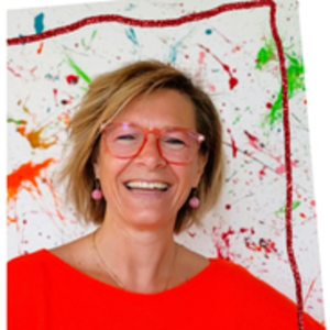 Portrait Referentin Bettina Gruber