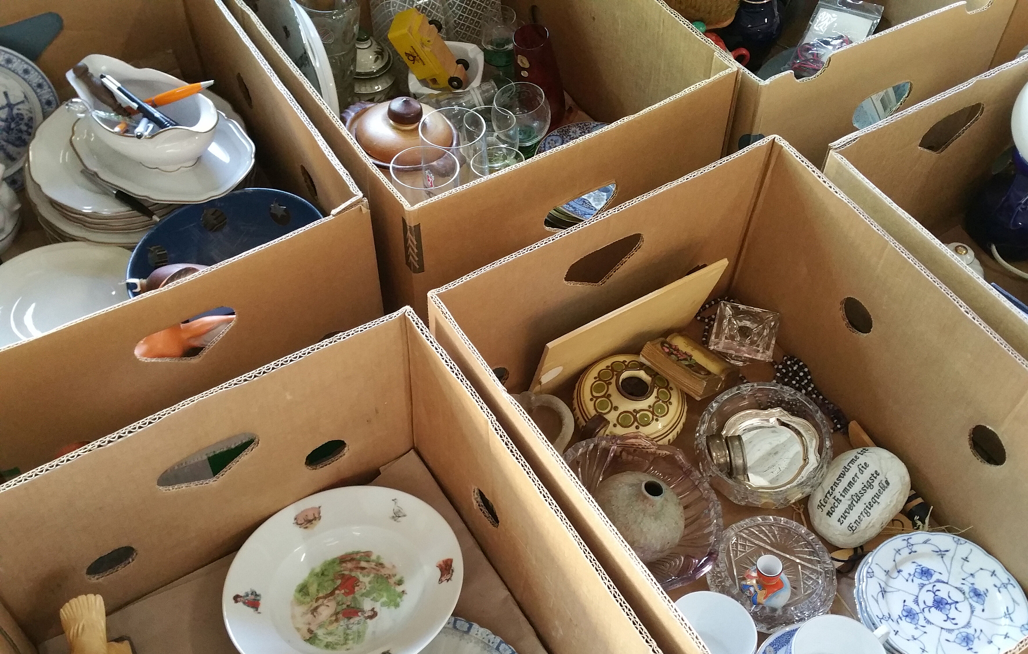 Kaufen und verkaufen über die Online-Plattform kleinanzeigen 26.11.2025