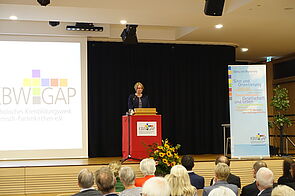 Dr. Christine Hörmann